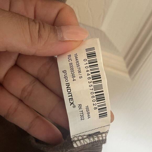 Chic Long Sleeve Maxi Dress in Taupe - Picture 4 of 6